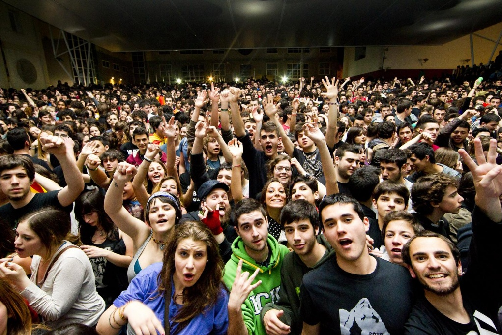 Falles Concert - La Gira d'Escola Valenciana 2014